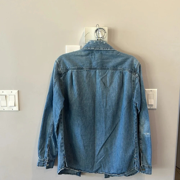 Frame Double Pocket Button Down Shirt Distressed  Denim - Picture 5 of 11